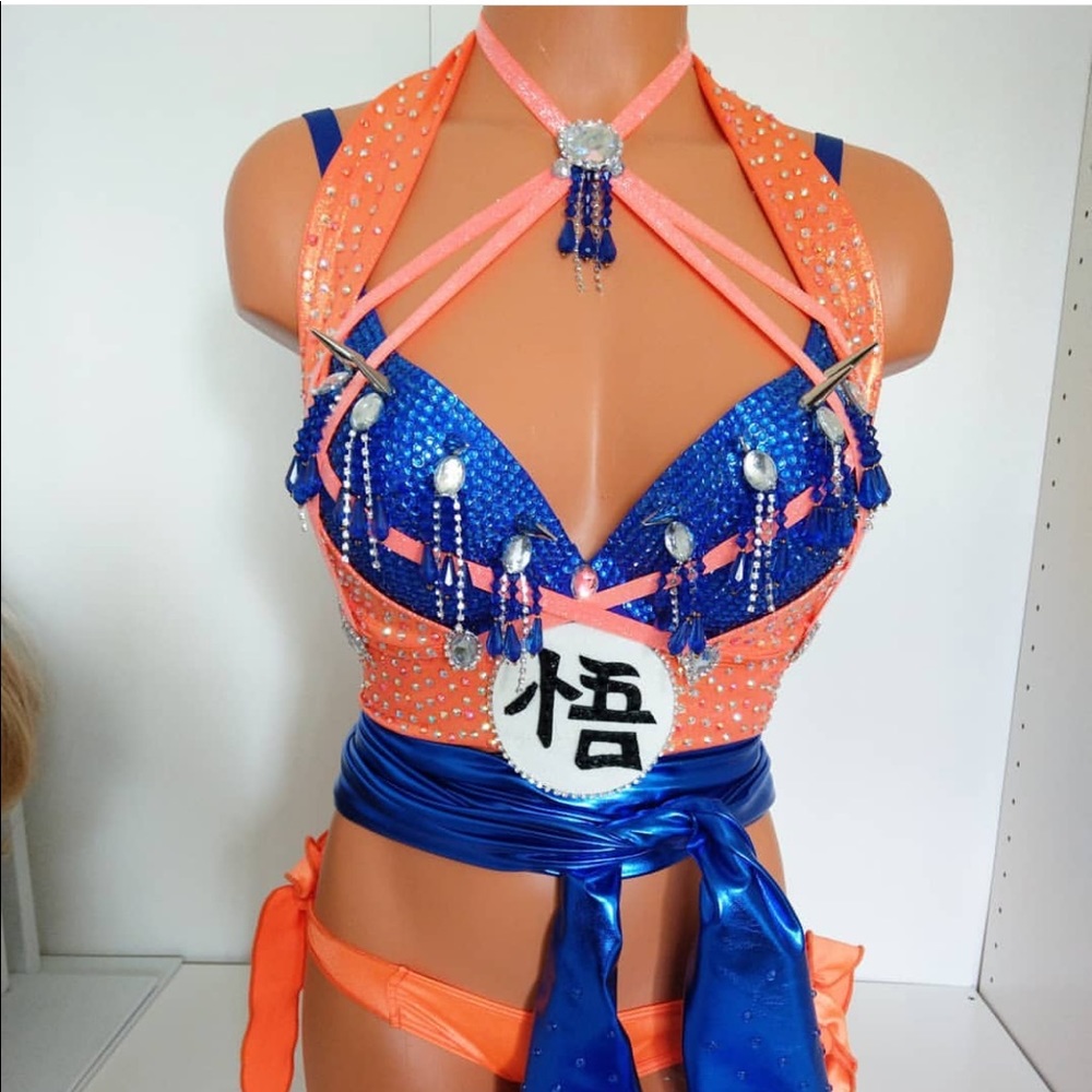 GOKU rave bra